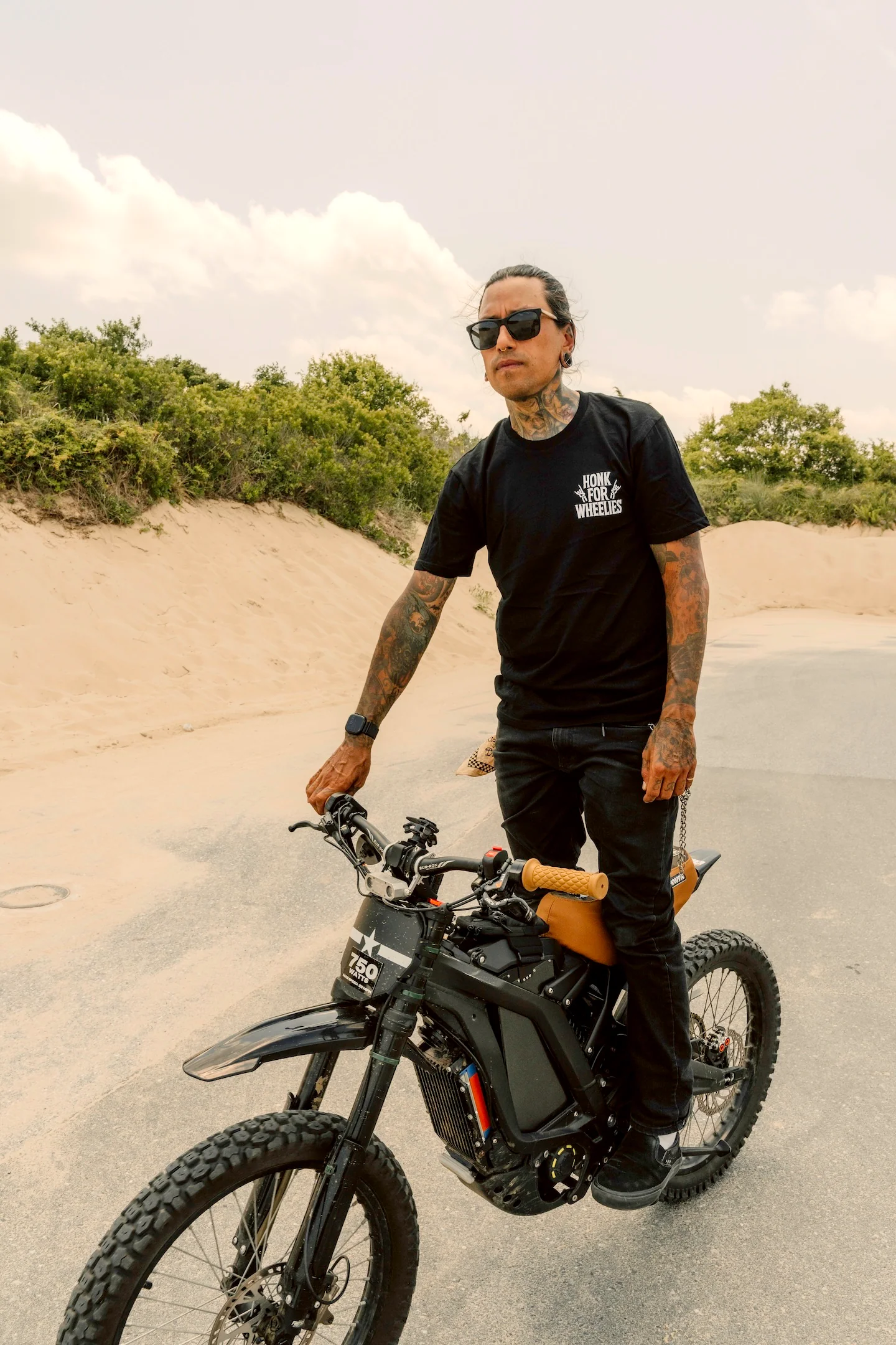 Honk For Wheelies Shirt - Image 13